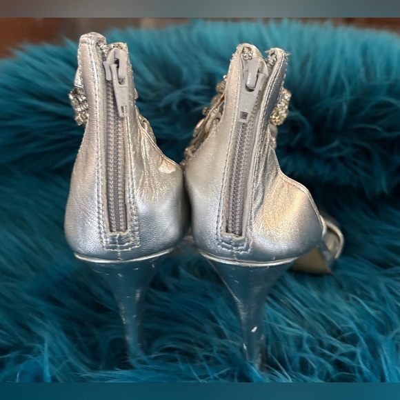 Gianni Bini rhinestone embellished heels, Sexy, Leather, 4” heels, size: 10 Chic - Picture 2 of 6